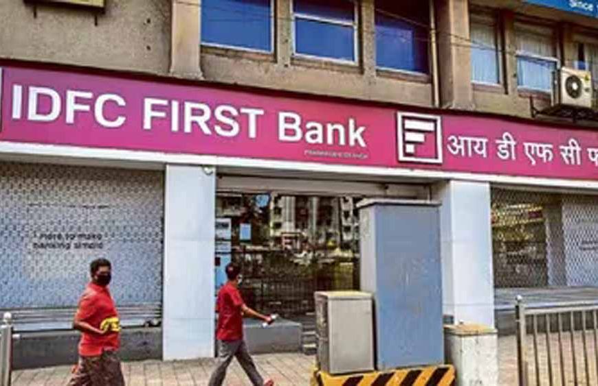 IDFC फर्स्ट बैंक फ्रॉड पर बड़ी कार्रवाई: 19 ठिकानों पर छापे, 90 से ज्यादा अकाउंट फ्रीज