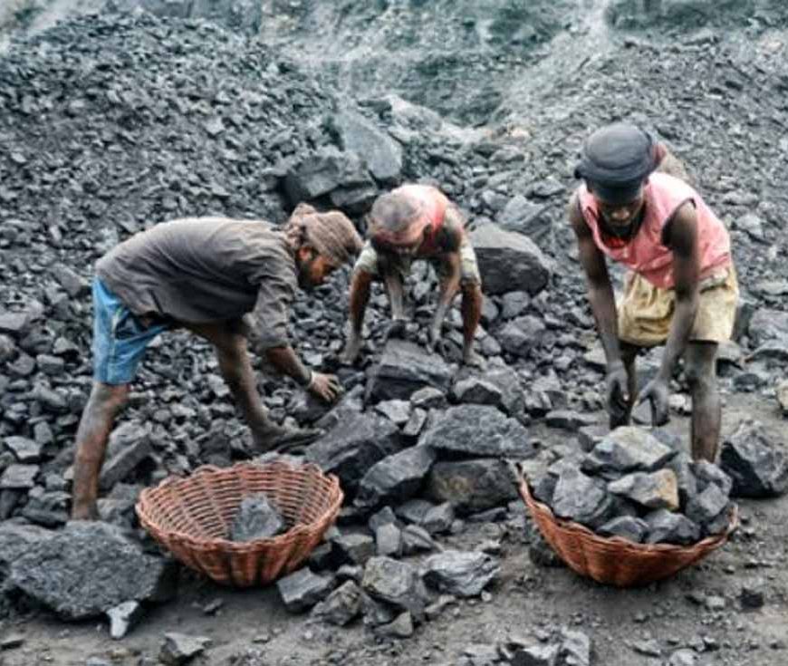 कोयला उत्पादन में ऐतिहासिक उछाल: देश ने पार किया 200 मिलियन टन का रिकॉर्ड