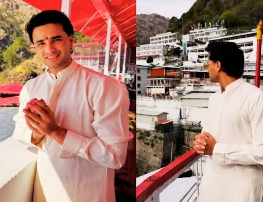 T20 वर्ल्ड कप जीतने के बाद मां के दरबार पहुंचे टीम इंडिया के क्रिकेटर, वैष्णो देवी में माथा टेका