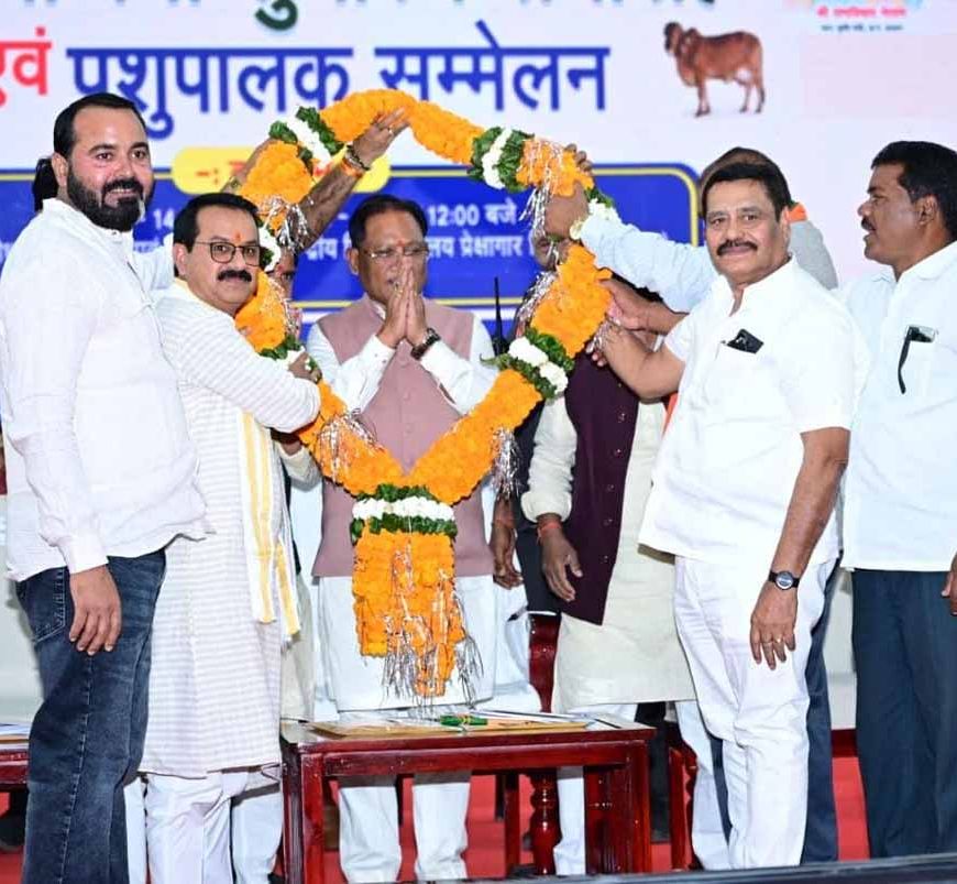 गोधन संरक्षण की दिशा में बड़ा कदम : मुख्यमंत्री  विष्णु देव साय ने 11 जिलों में 29 गौधाम का किया शुभारंभ