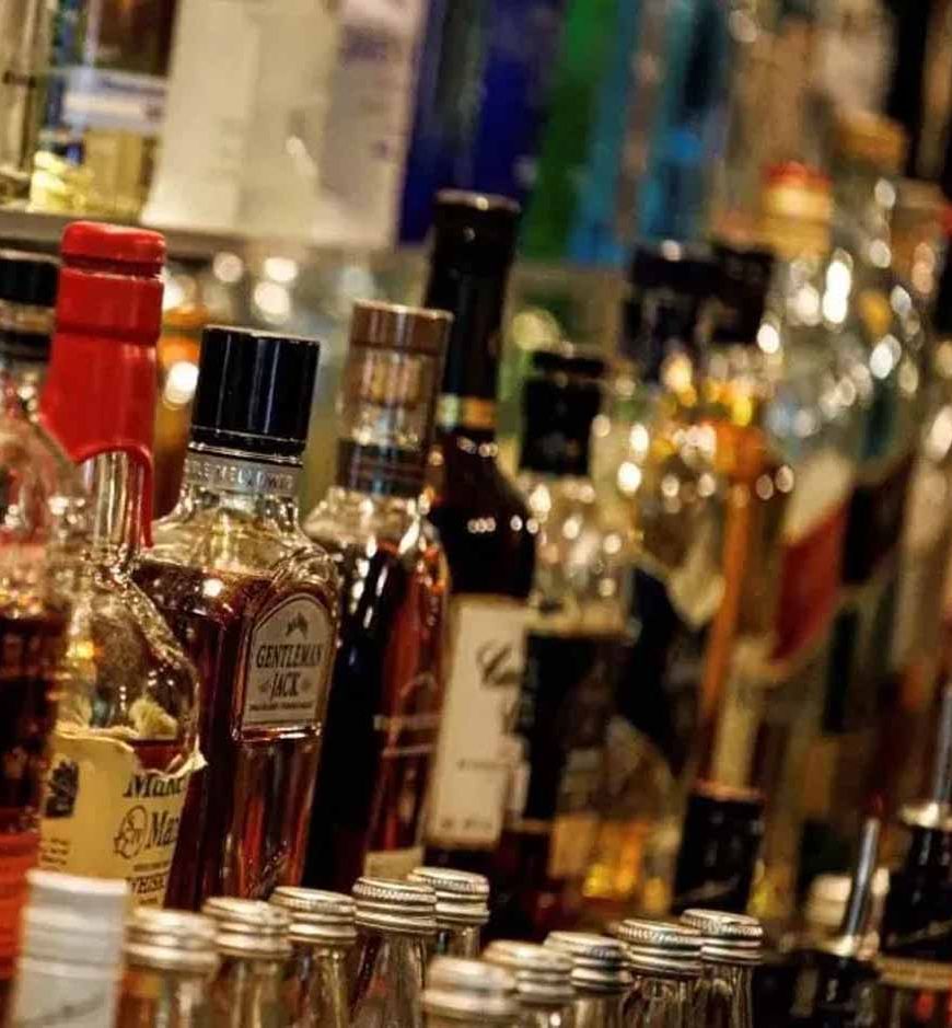 नई एक्साइज पॉलिसी का असर: लुधियाना में 44 में से 32 शराब ग्रुप हुए रिन्यू, लाइसेंस फीस बढ़ी