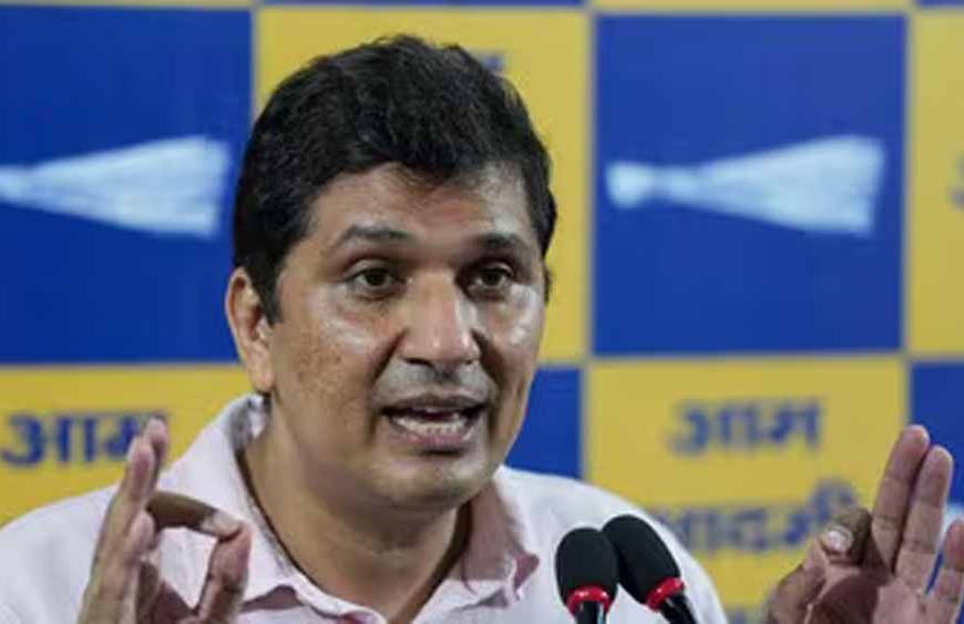 200 रुपये की पुड़िया से फैल रहा अपराध? AAP ने CM रेखा गुप्ता पर लगाए गंभीर आरोप