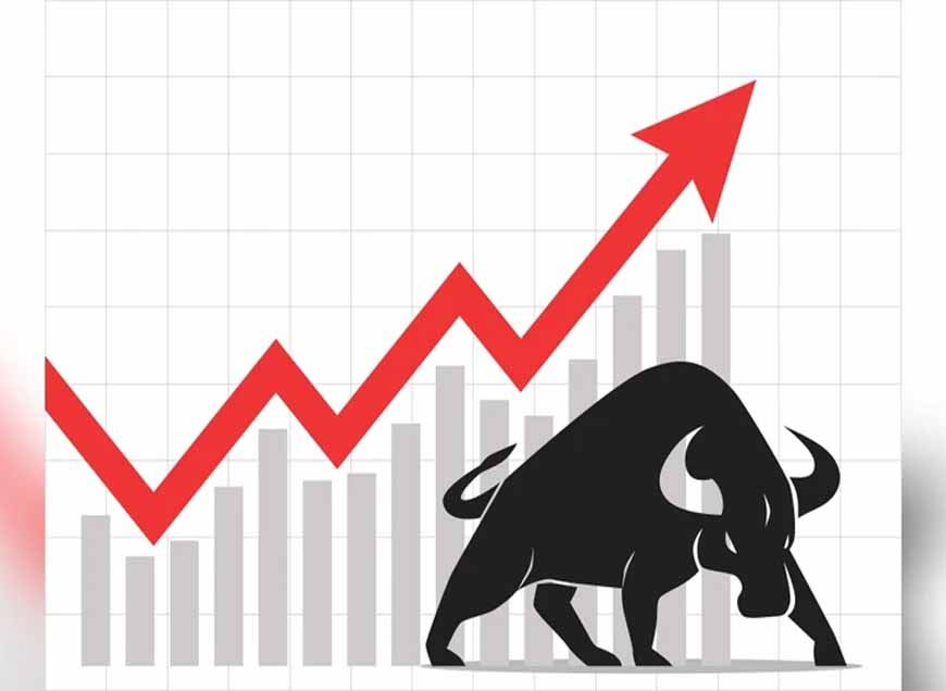 आखिरी घंटे में पलटी बाजी, शेयर बाजार में दिखा 10 का दम, सेंसेक्स 900 अंक उछला
