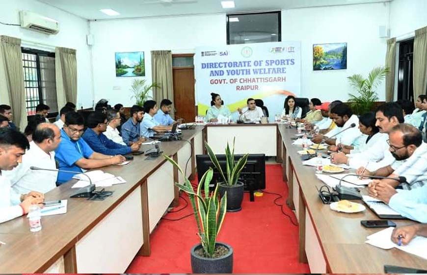 अंतरराष्ट्रीय मानकों के अनुरूप तैयार करें सभी खेल स्थलों को –  यशवंत कुमार