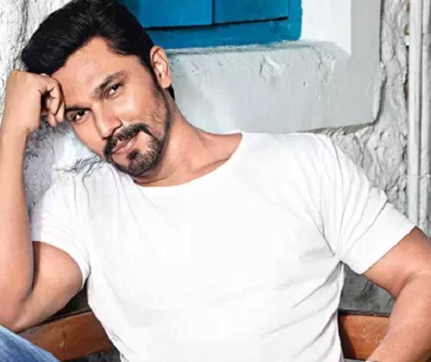 हरियाणवी जाट के दमदार किरदार में दिखेंगे रणदीप हुड्डा