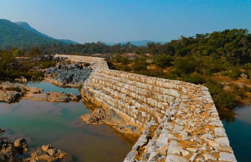 माओवादी हिंसा के बाद बदलती तस्वीर: बोधघाट में जंगल का अर्थशास्त्र ले सकता है नई दिशा