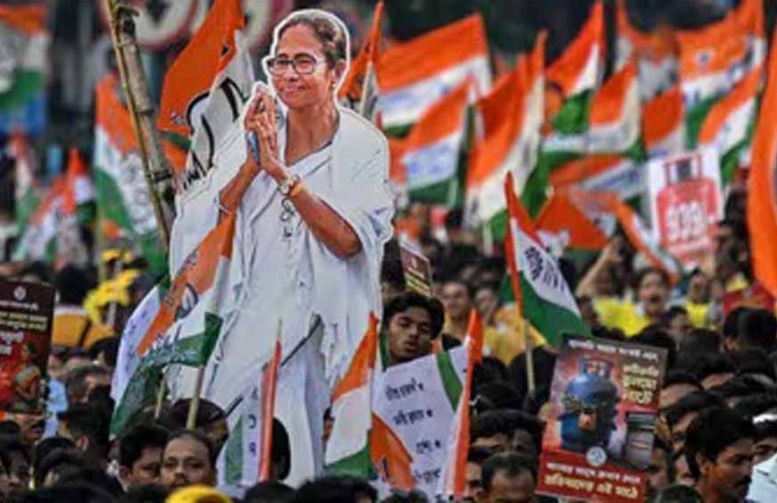 बंगाल चुनाव में बड़ा ऐलान: ममता बनर्जी की सीट तय, शुभेंदु अधिकारी से सीधी टक्कर