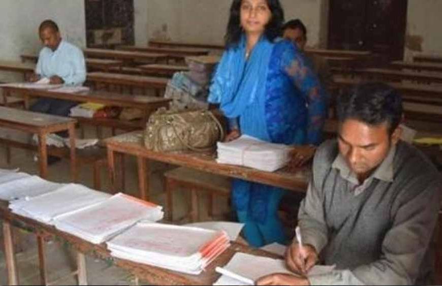 CBSE का बड़ा एक्शन: कॉपी जांच में गलती पर शिक्षकों पर सस्पेंशन या ब्लैकलिस्ट की कार्रवाई