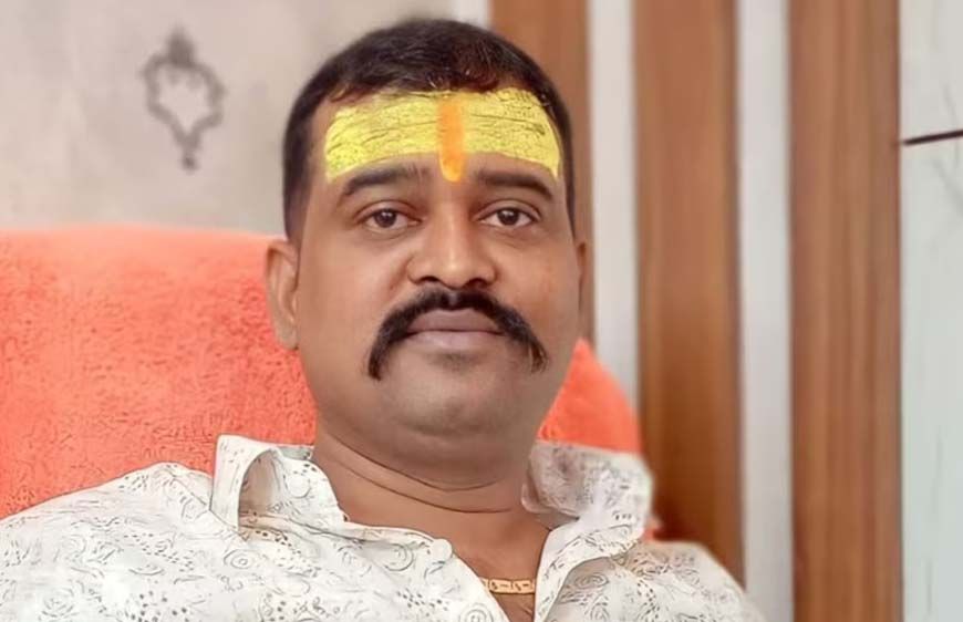 गोरखपुर: BJP नेता हत्याकांड का मुख्य आरोपी गिरफ्तार, गोली के बाद चाकुओं से गोद डाला था
