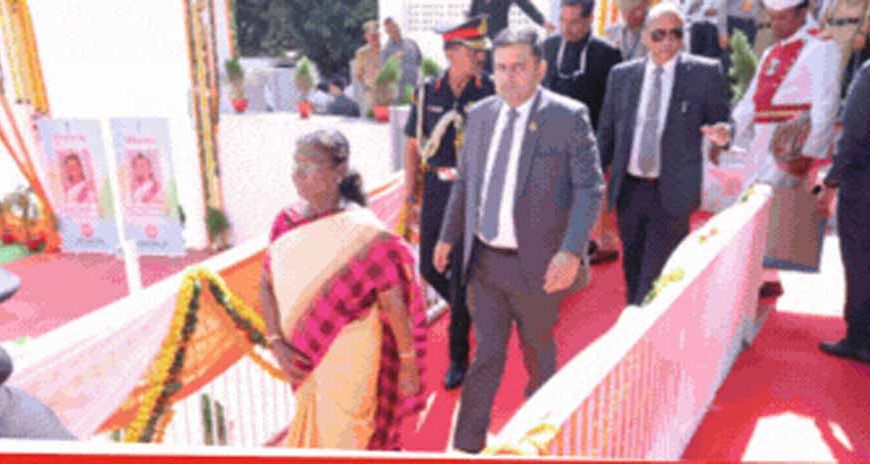 राष्ट्रपति द्रौपदी मुर्मु के आगमन से पहले सजा वृंदावन, गोवर्धन में हाई अलर्ट, तैयारियों में जुटे अफसर