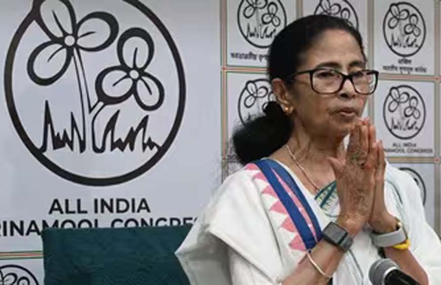 ममता बनर्जी का मास्टरस्ट्रोक: महिलाओं और बेरोजगारों को मासिक भत्ता, जानें 10 बड़े वादे