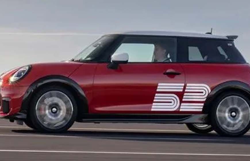 Mini Cooper S Victory Edition भारत में लॉन्च, जानें कीमत और डिजाइन के बारे में