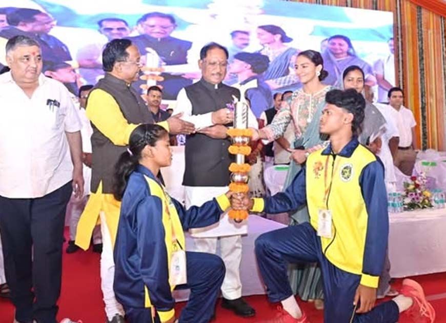 मुख्यमंत्री ने नवरात्रि की पावन बेला पर मां महामाया की धरा से सरगुजा ओलंपिक का किया शुभारंभ