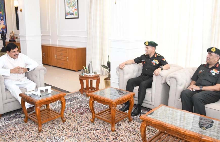 प्रदेशवासियों को सेना की समृद्ध विरासत से परिचित कराना जरूरी, युवाओं को सेना में शामिल होने के लिए प्रेरित करें:CM यादव