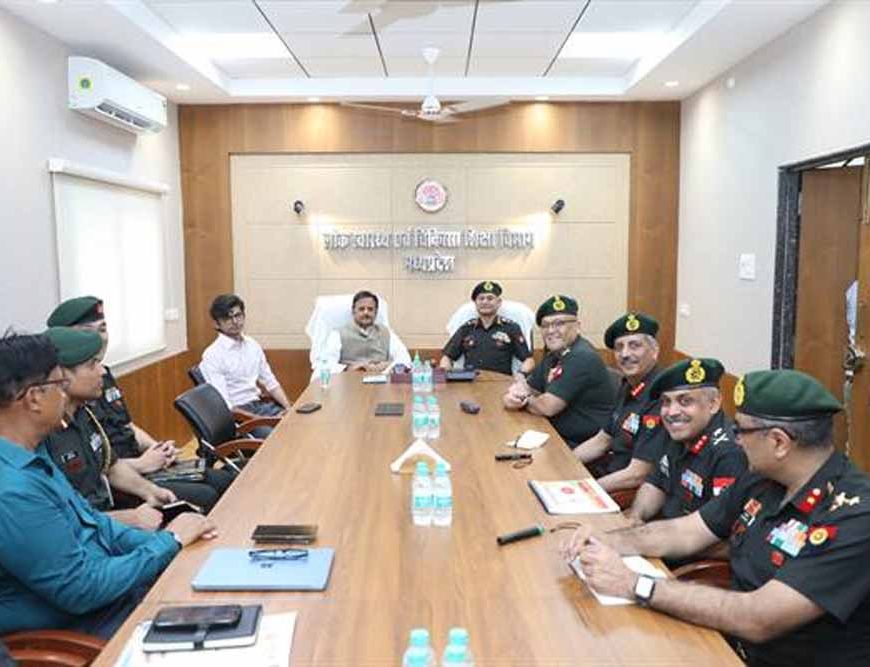 उप मुख्यमंत्री शुक्ल से थल सेना प्रमुख जनरल उपेन्द्र द्विवेदी ने की सौजन्य भेंट