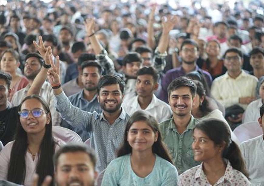 शौर्य संकल्प योजना’ पर लगी कैबिनेट की मुहर, पिछड़ा वर्ग के युवाओं को सुरक्षाबलों में भर्ती के लिए तैयार करेगी योजना