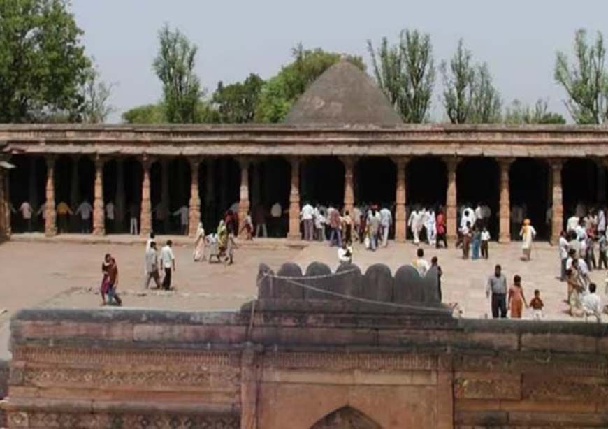 आज हाईकोर्ट के जस्टिस करेंगे भोजशाला का निरीक्षण, सुरक्षा के कड़े इंतजाम किए गए