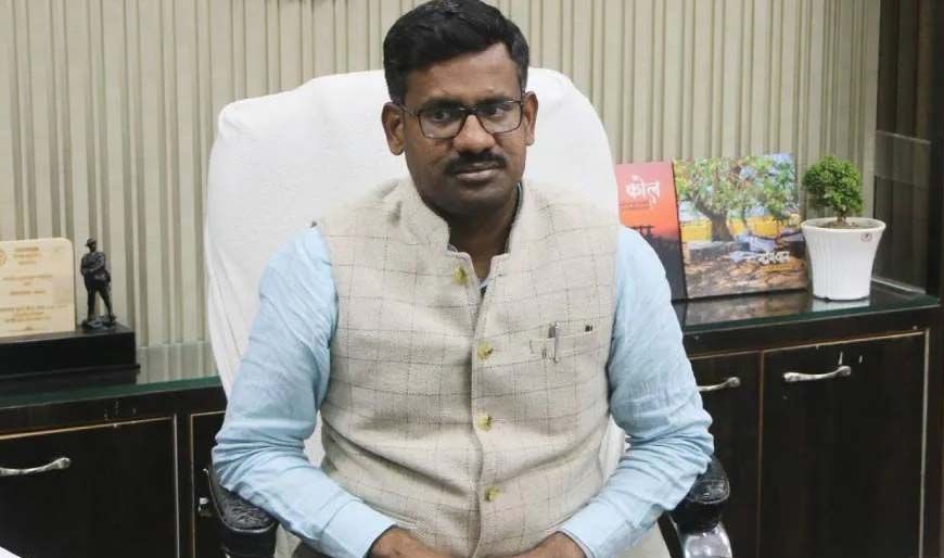 कलेक्टर का सिंघम अवतार: RI और पटवारी निलंबित, तहसीलदार को फटकार, रेवेन्यू डिपार्टमेंट पर कड़ी टिप्पणी