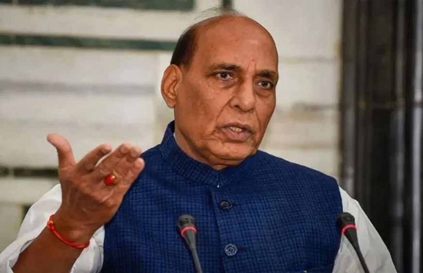 सर्वदलीय बैठक में सरकार का भरोसा: भारत के पास पर्याप्त ऊर्जा भंडार, रास्ते में कई जहाज