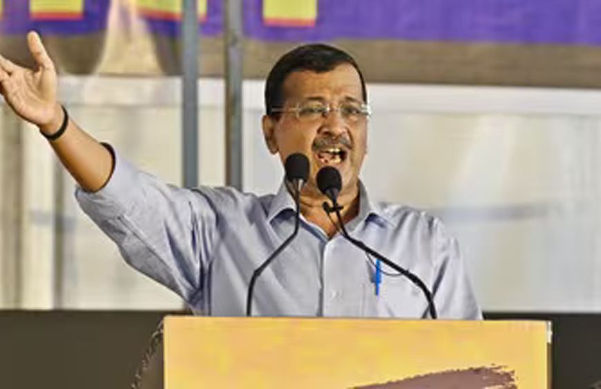 गुजरात चुनाव से पहले बड़ा दांव: केजरीवाल बोले- सरकार बनी तो महिलाओं को मिलेंगे ₹1000 हर महीने