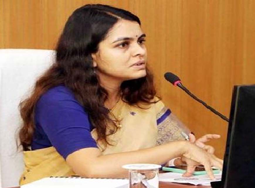 HC ने शाजापुर कलेक्टर को तीसरी बार लगाई फटकार: वेतनवृद्धि रोकने के आदेश पर स्टे, 15 दिन में हलफनामा देने का निर्देश