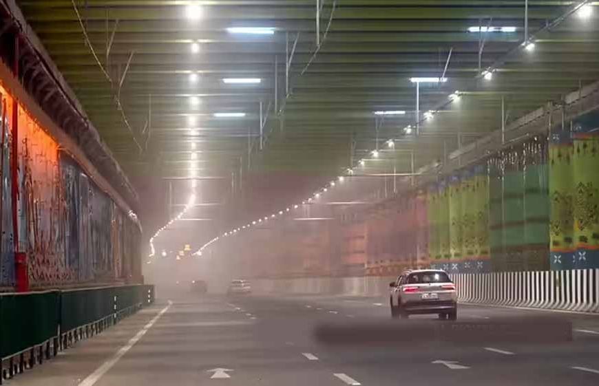 द्वारका एक्सप्रेसवे टनल में भारी जाम: 5 मिनट का सफर अब 30 मिनट में