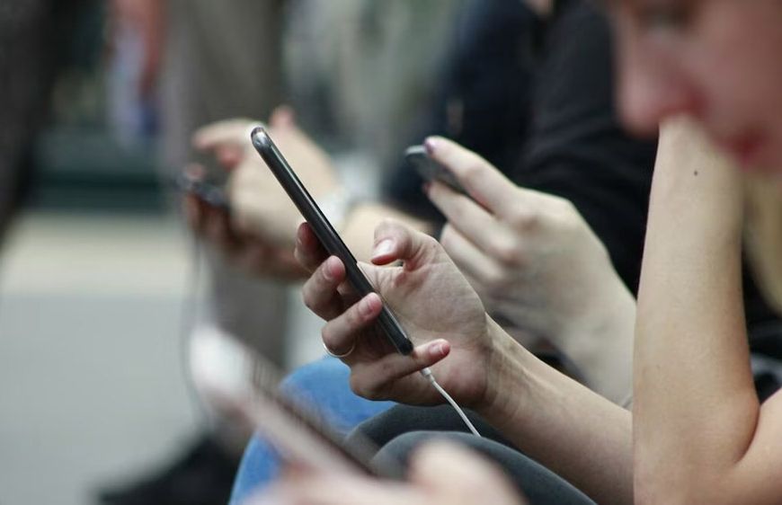 ऐपल आईफोन और मैक यूजर्स के लिए भारत सरकार की बड़ी चेतावनी तुरंत अपडेट करें अपना डिवाइस