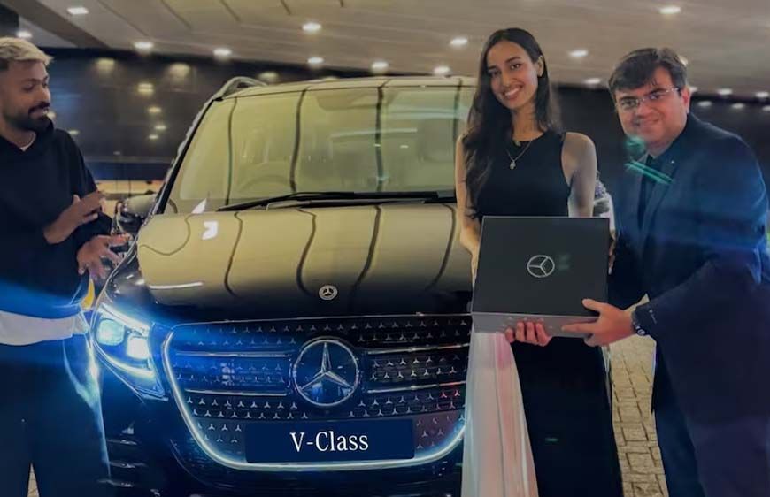 हार्दिक पंड्या ने गर्लफ्रेंड माहिका को गिफ्ट की मर्सिडीज कार, जानें इसकी कीमत