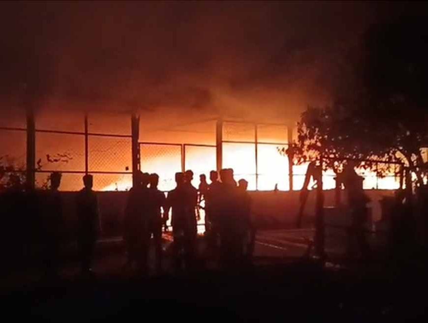 कवर्धा के SLRM सेंटर में भीषण आग, दमकल टीम ने हालात पर पाया काबू