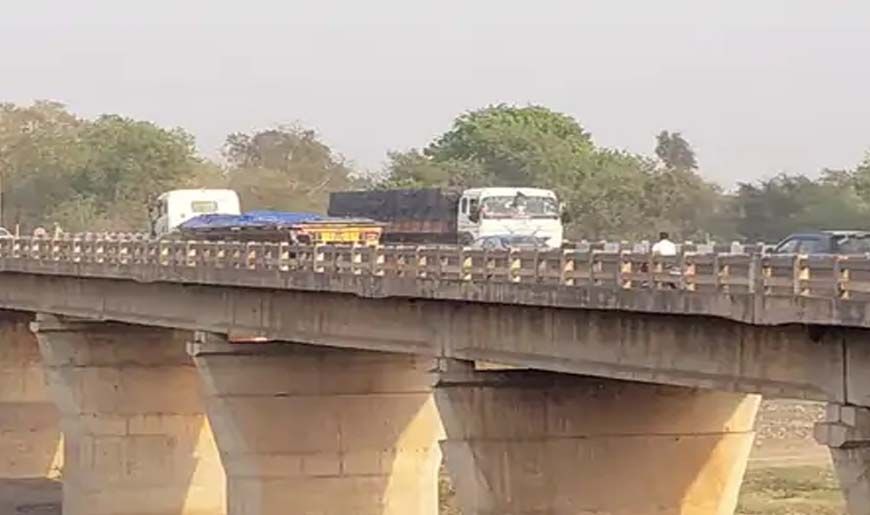 दुर्ग-रायपुर खारून नदी पुल आज रात से बंद, ट्रैफिक रिहर्सल में पुलिस को हुई मशक्कत, डायवर्सन रूट पर जाम