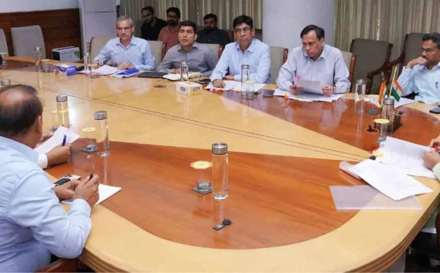 हरियाणा में स्वच्छता का हाई-टेक मॉडल: मशीनों पर कैमरे, ड्रेस कोड में दिखेंगे कर्मचारी