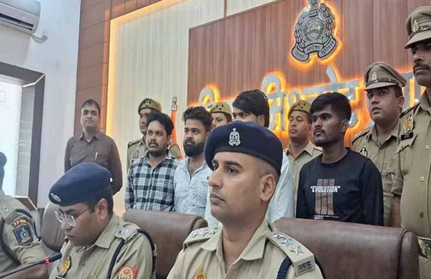 सपा नेता बना नकली नोटों का मास्टरमाइंड: देवरिया में फैक्ट्री का खुलासा, 4 गिरफ्तार