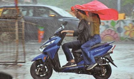 पंजाब में मौसम ने लिया नया मोड़, गर्मी के बाद हुई झमाझम बारिश; आज का वेदर कैसा रहेगा?