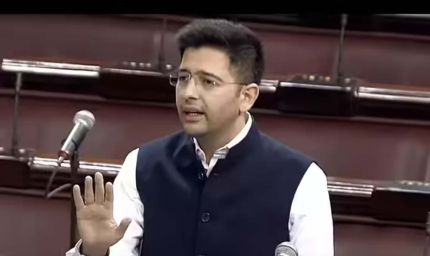 राघव चड्डा पर एक्शन, AAP ने राज्यसभा में उपनेता के पद से हटाया