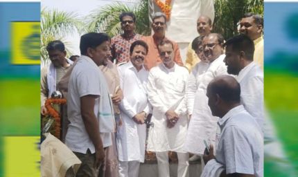 जनसेवा के पुरोधा को नमन, बाबूजी बिसाहू दास महंत की प्रतिमा पर उमड़ा श्रद्धा का सैलाब