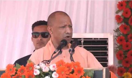 यूपी के छोटे और पिछड़े जिलों में औद्योगिक क्रांति की तैयारी, बलिया से चित्रकूट तक बनेंगे बड़े इंडस्ट्रियल हब