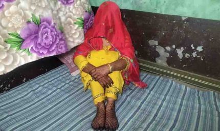 मेरठ में सजी रह गई दुल्हन की मेहंदी, निकाह के दिन घर में ताला लगाकर फरार हुआ दूल्हा आरिफ