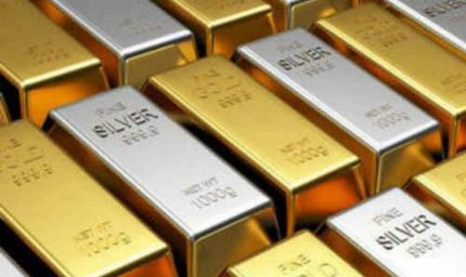 हाई से अब भी ₹2.06 लाख सस्ती चांदी, सोना ₹53,000 टूटा, जानें ताजे भाव