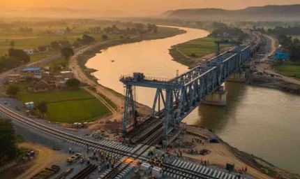 मोकामा में गंगा नदी पर नया रेल पुल तैयार, जून से दौड़ेंगी ट्रेनें और खत्म होगा जाम