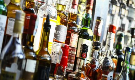 पंजाब में शराब ठेकेदारों के लिए खुशखबरी, लाइसेंस फीस में 15 प्रतिशत तक की कटौती