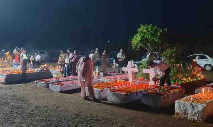 रामगढ,प्रभु यीशु के जी उठने की खुशी में ईस्टर पर विशेष प्रार्थना, सुबह 4 बजे से चर्चों में उमड़ी भीड़