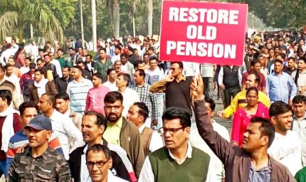 OPS और भत्तों की मांग तेज: हरियाणा कर्मचारियों ने सरकार को वादे याद दिलाए