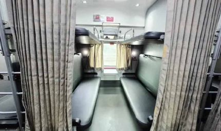 अमृत भारत ट्रेनों का नया लुक: हवाई जहाज जैसा अनुभव अब साधारण किराये में