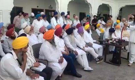 कुरुक्षेत्र का मीरी पीरी विवाद: SGPC अध्यक्ष हरजिंद्र सिंह धामी शाहाबाद पहुंचे, बड़ा फैसला लिया जा सकता है