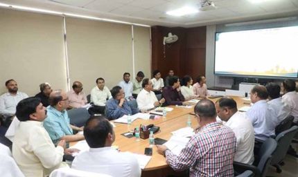 राज्य मंत्री लोधी ने की पर्यटन बोर्ड की समीक्षा