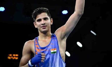 एशियाई मुक्केबाजी, जैस्मीन और मीनाक्षी फाइनल में, गोल्ड की उम्मीद