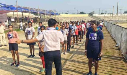 धनबाद में होमगार्ड भर्ती के लिए शारीरिक परीक्षा जारी, चिप और सीसीटीवी से रखी जा रही पैनी नजर