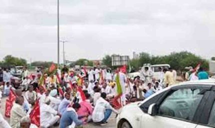 संयुक्त किसान मोर्चा का हाईवे जाम, फसल खरीद नियमों के खिलाफ प्रदर्शन