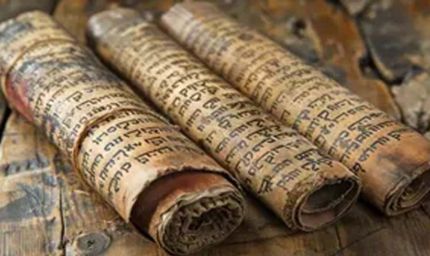 पांडुलिपि संरक्षण में आगे आएँ : मुख्यमंत्री विष्णुदेव साय का प्रदेशवासियों से आह्वान