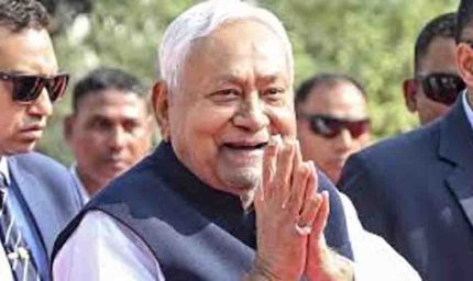 बिहार में नई सरकार की सुगबुगाहट, सीएम पद को लेकर बढ़ी सियासी हलचल